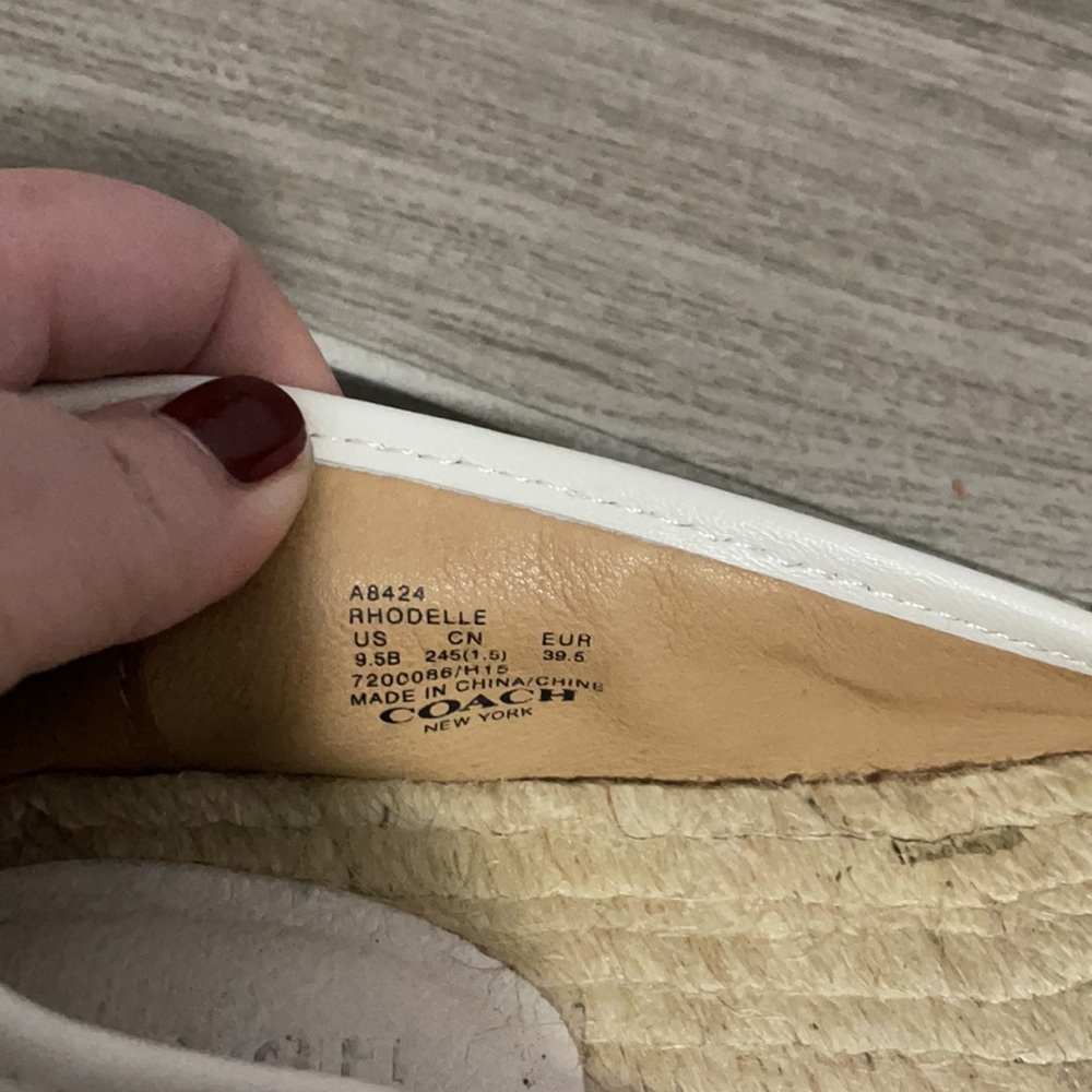 Rhodelle Coach flats in super soft leather - Picture 6 of 6